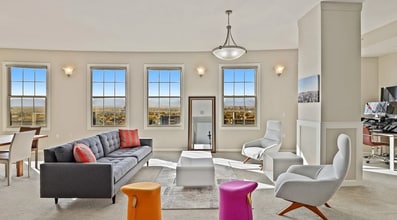 475 W 12th Ave, Unit 12c in Denver, CO - Foto de edificio - Building Photo