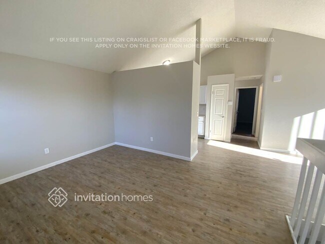 16955 E Temple Pl, Unit 1 in Aurora, CO - Foto de edificio - Building Photo