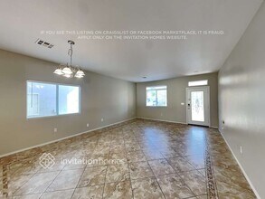 5660 Tallard Ct in Las Vegas, NV - Foto de edificio - Building Photo