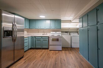 2150 E 3205 S in Salt Lake City, UT - Building Photo - Building Photo