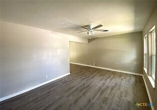2306 Poage Ave in Killeen, TX - Building Photo - Building Photo