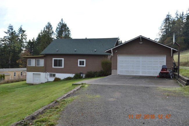 22308 US-30 in Clatskanie, OR - Building Photo - Building Photo