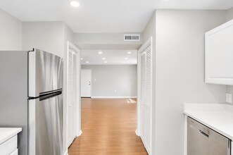 3275 15th Pl SE in Washington, DC - Building Photo - Building Photo