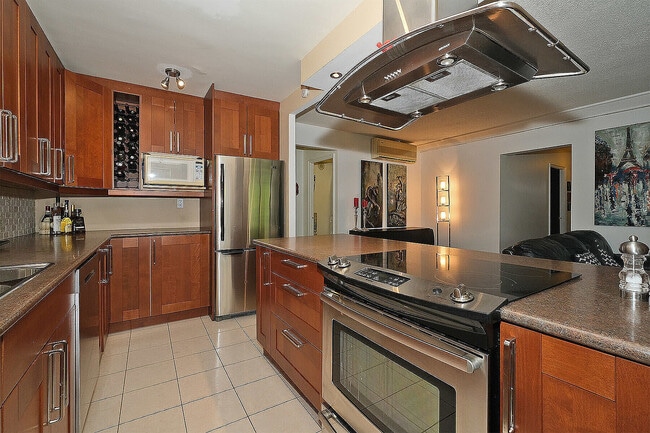 65 Southport St in Toronto, ON - Building Photo - Building Photo
