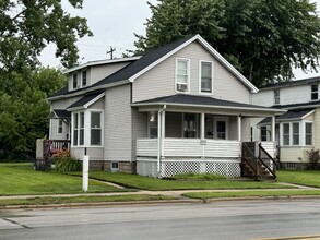 515 N Broadway in Green Bay, WI - Building Photo - Building Photo