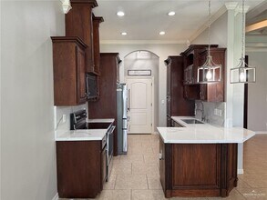 20 Ricco St in Edinburg, TX - Building Photo - Building Photo