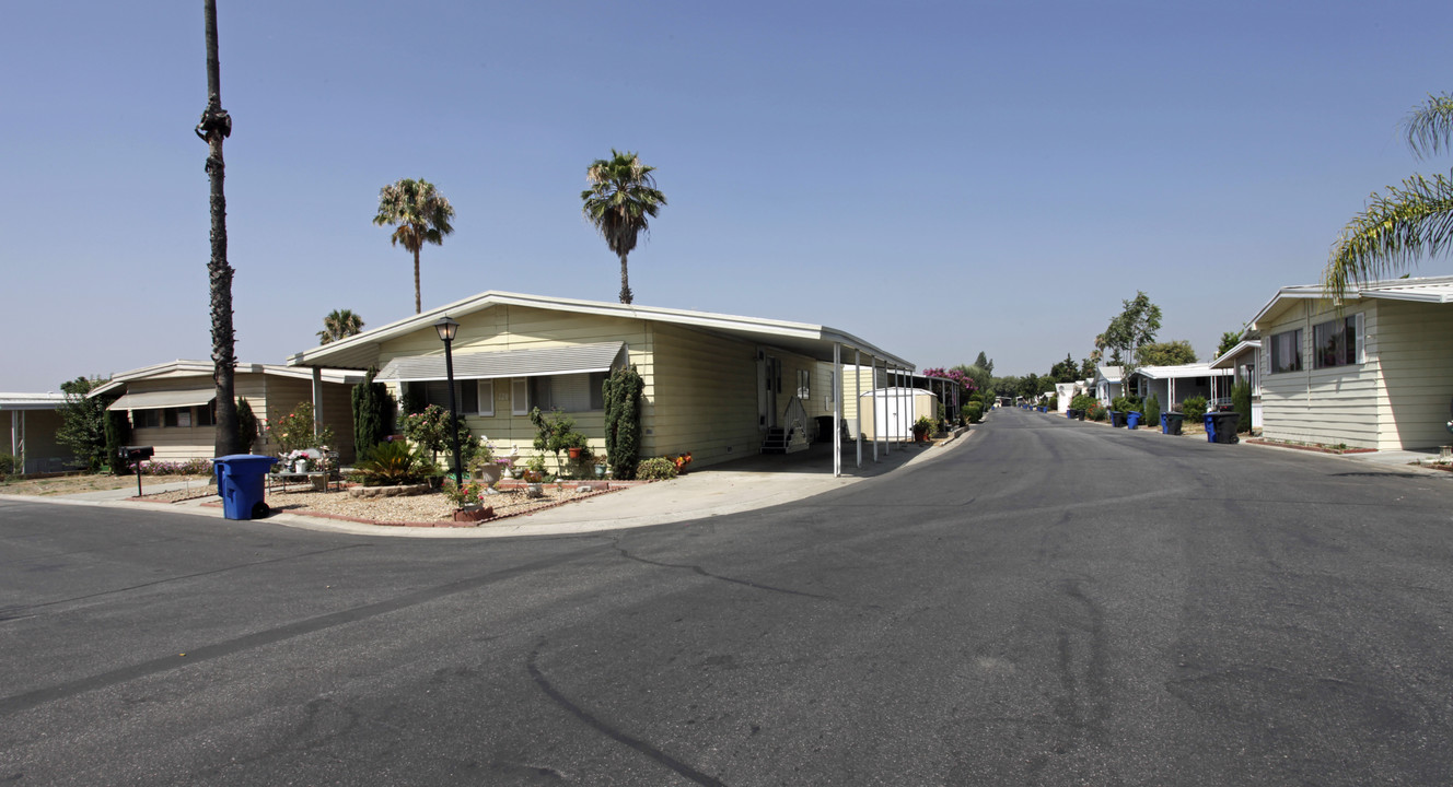 Sequoia Plaza Mobilehome Park in San Bernardino, CA - Building Photo