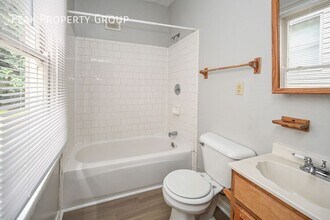 2344 Victor St in Cincinnati, OH - Building Photo - Building Photo