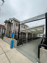 64 Washington Ave, Unit 1 in Chelsea, MA - Foto de edificio - Building Photo