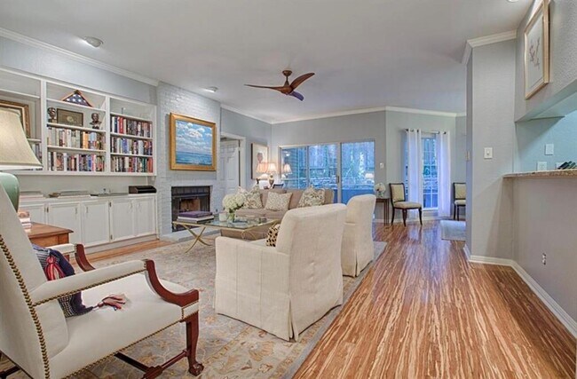 1706 Summit View Pl in Austin, TX - Building Photo - Building Photo