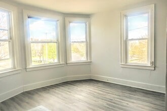 1 W Orchard Pl, Unit 3 in Muncie, IN - Foto de edificio - Building Photo