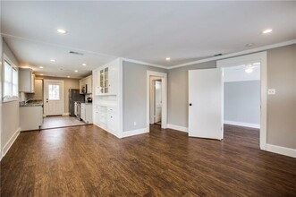 2607 Grafton Ave in Dallas, TX - Building Photo - Building Photo