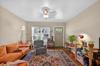 1454 S Gadsden St in Tallahassee, FL - Building Photo - Building Photo