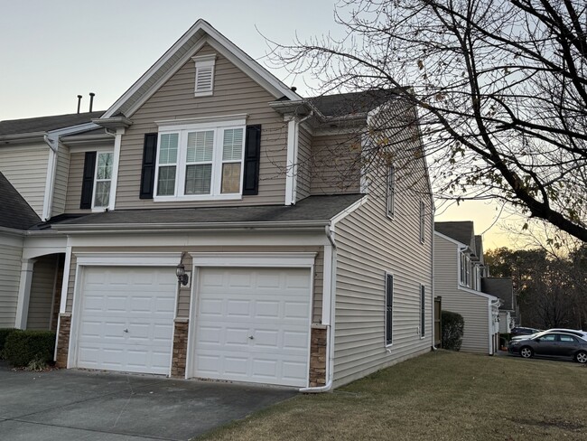 8221 Saltwood Pl in Raleigh, NC - Building Photo - Building Photo