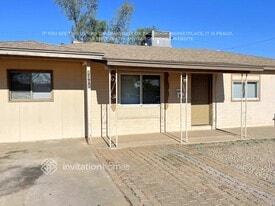 4301 N 48th Dr in Phoenix, AZ - Building Photo