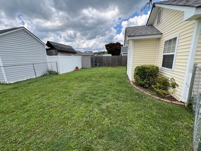 108 Willow Way in Elizabeth City, NC - Building Photo - Building Photo