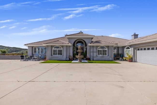 property at 47298 Twin Pines Rd