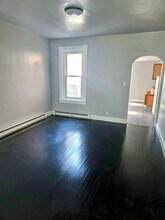 731 W Green St in Allentown, PA - Building Photo - Building Photo