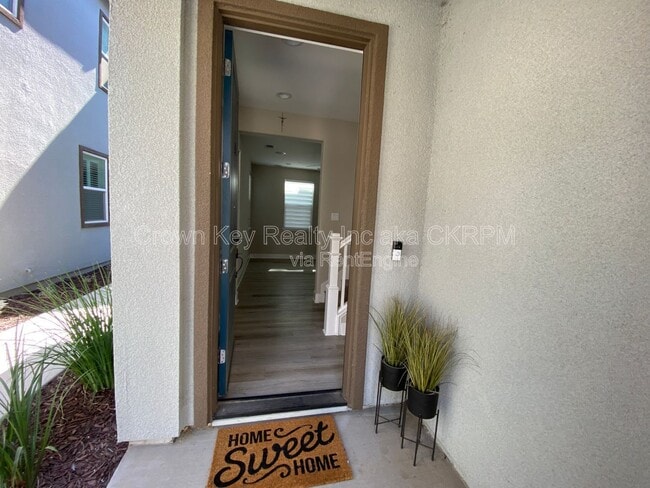 17539 Beachwood Rd in Lathrop, CA - Building Photo - Building Photo