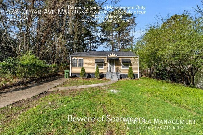 538 Cedar Ave NW in Atlanta, GA - Building Photo - Building Photo