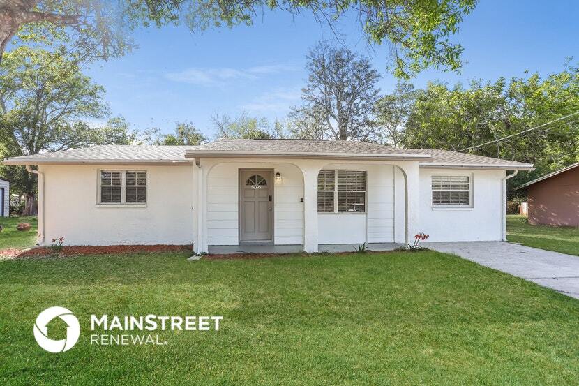 2922 Java Plum Ave in Sarasota, FL - Foto de edificio