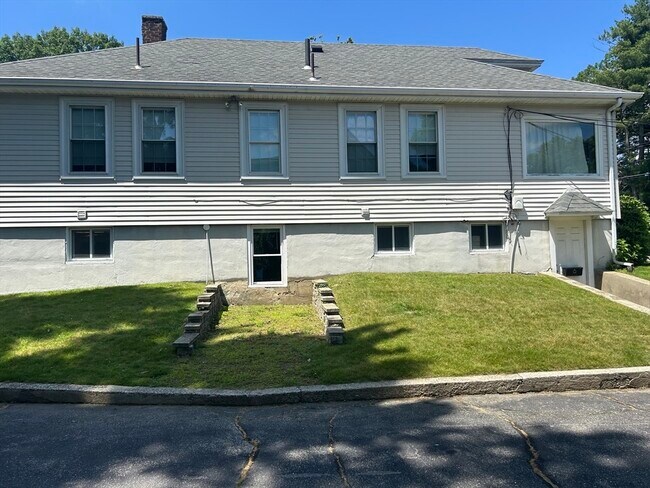 36 Pennsylvania Ave in Newton, MA - Building Photo - Building Photo