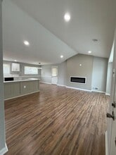 1112 Chaplin St SE in Washington, DC - Foto de edificio - Building Photo