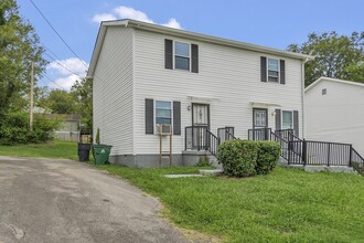 3226 Lincoln Ave in Nashville, TN - Foto de edificio - Building Photo