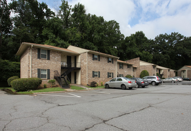 Shamrock Place in Decatur, GA - Building Photo - Building Photo