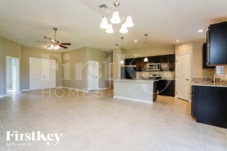 2616 30th St SW, Unit 0504 in Lehigh Acres, FL - Foto de edificio - Building Photo