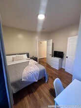 252 Warren St in Boston, MA - Building Photo - Building Photo