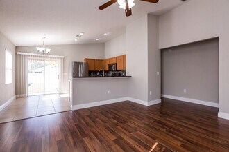 5062 Belmont Park Ln in Mulberry, FL - Building Photo - Building Photo