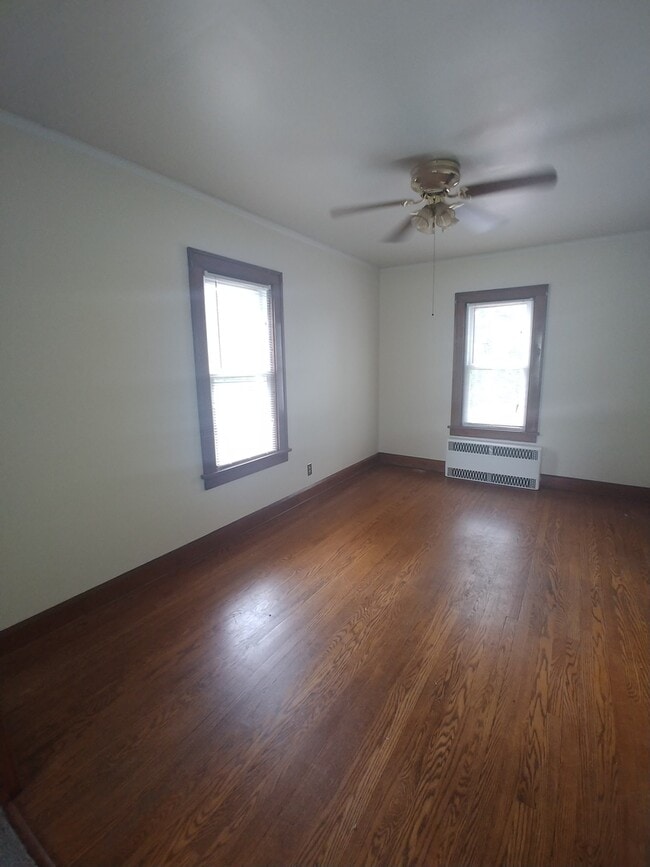 453 E Kline St in Girard, OH - Building Photo - Building Photo