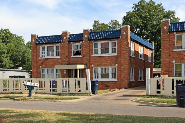 Penn Oaks in Oklahoma City, OK - Foto de edificio - Building Photo