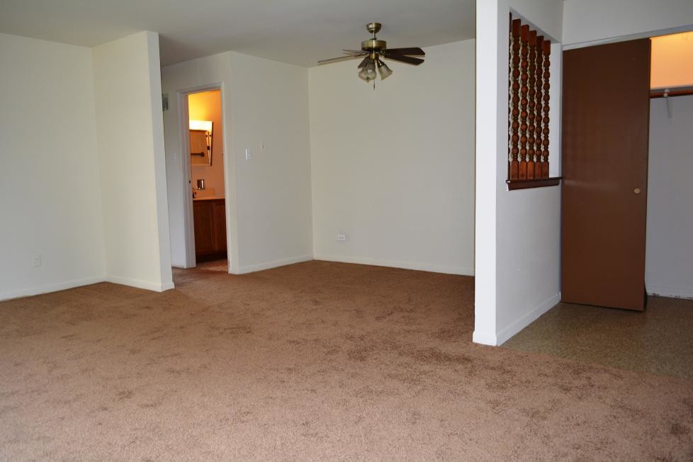 Crestline Villa Apartments in Alsip, IL - Foto de edificio
