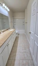 1300 Eastern Pecan Pl, Unit 108 in Winter Garden, FL - Building Photo - Building Photo