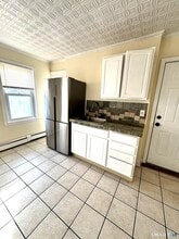 175 Wilson St in Bridgeport, CT - Building Photo - Building Photo