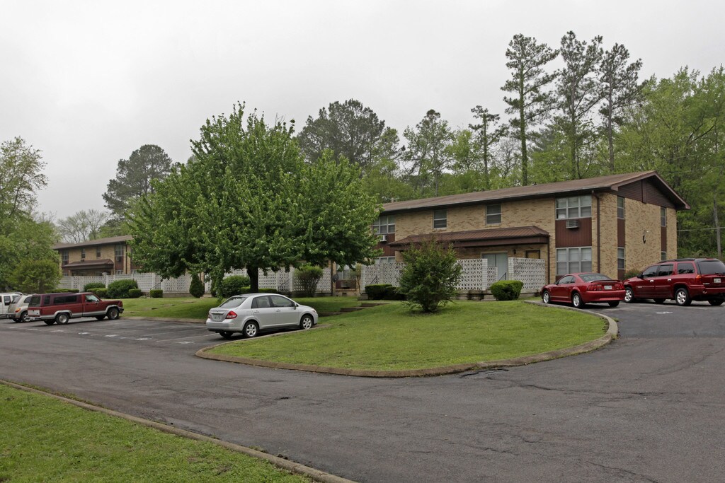Franklin Manor Apartments in Franklin, TN