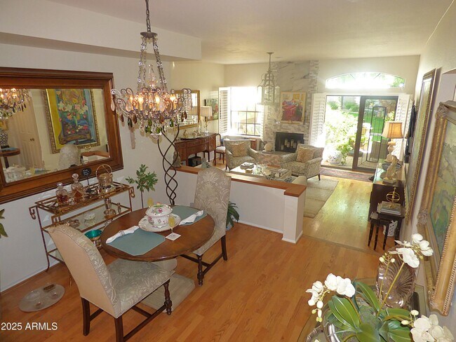 10017 E Mountain View Rd in Scottsdale, AZ - Building Photo - Building Photo