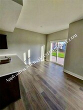 315 N 6th Terrace in Louisburg, KS - Foto de edificio - Building Photo
