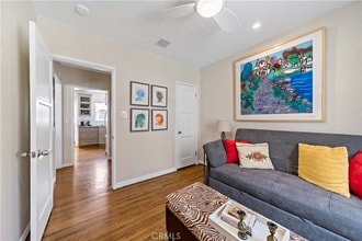 211 St Joseph Ave in Long Beach, CA - Building Photo - Building Photo