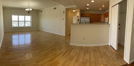 358 Rector St, Unit 705 in Perth Amboy, NJ - Building Photo - Building Photo