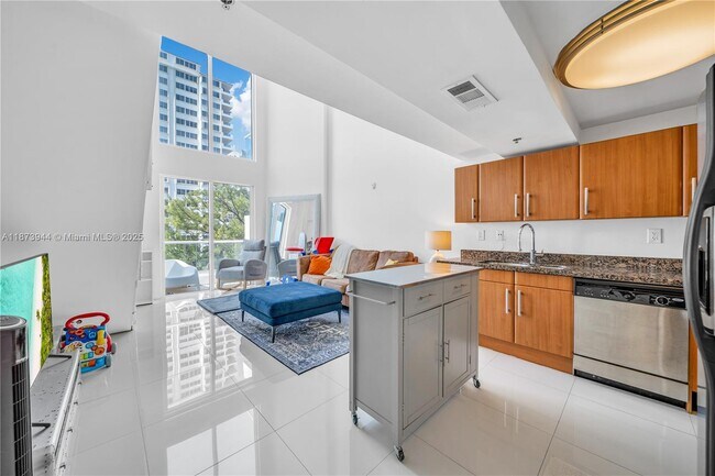 property at 6362 Collins Ave