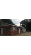 45196 OK-3E in Shawnee, OK - Building Photo - Building Photo