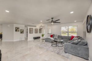 1518 Lee Ct in Lake Worth Beach, FL - Building Photo - Building Photo