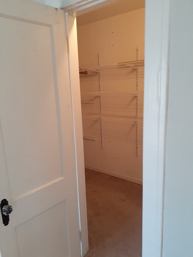 115 S Crest Rd, Unit 1 in Chattanooga, TN - Building Photo - Building Photo