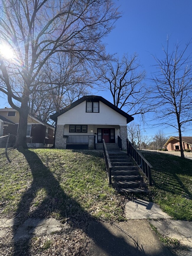 property at 1561 Foster Ave
