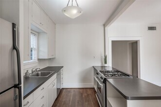 1737 Albans Rd in Houston, TX - Building Photo - Building Photo