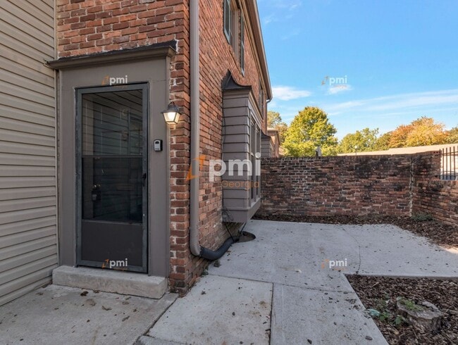 3083 Colonial Way in Chamblee, GA - Building Photo - Building Photo