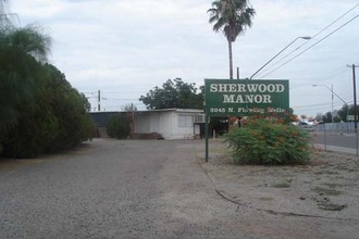 Sherwood Manor in Tucson, AZ - Building Photo - Building Photo